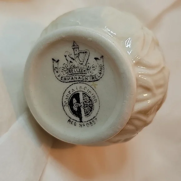 Vintage  Belleek LOTUS FLOWER Creamer & Sugar 3rd Black Mark 1926-1946 - Picture 5 of 5